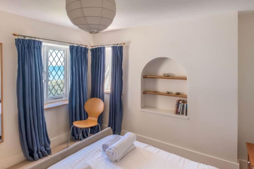 The Old Boat House, Seaview - Seafront Three Bedroom Cottage With Separate Two Bedroom Annexe Exterior foto